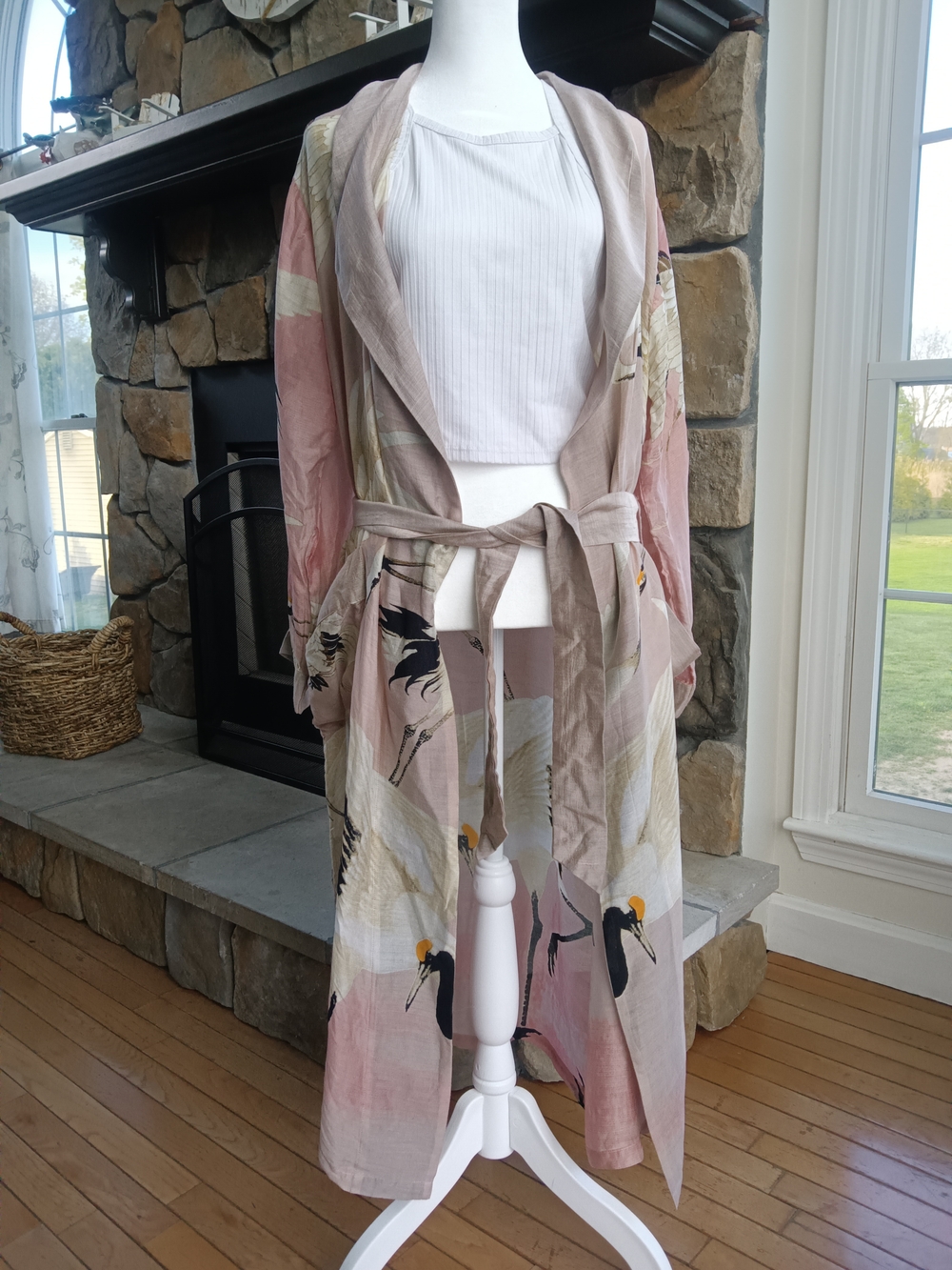 One Hundred Stars Stork Plaster Pink Gown Kimono-Style Wrap